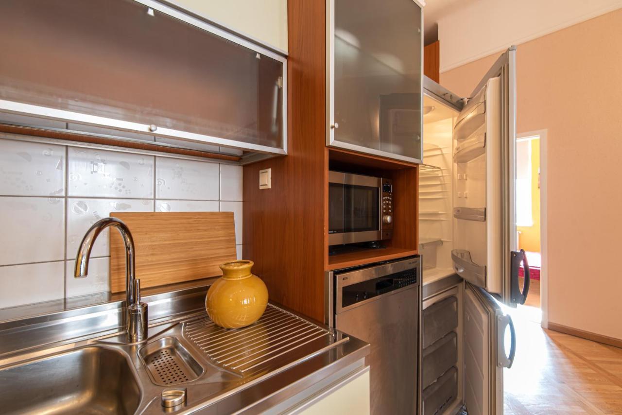 Patrik'S Budapest Center Apartment ภายนอก รูปภาพ