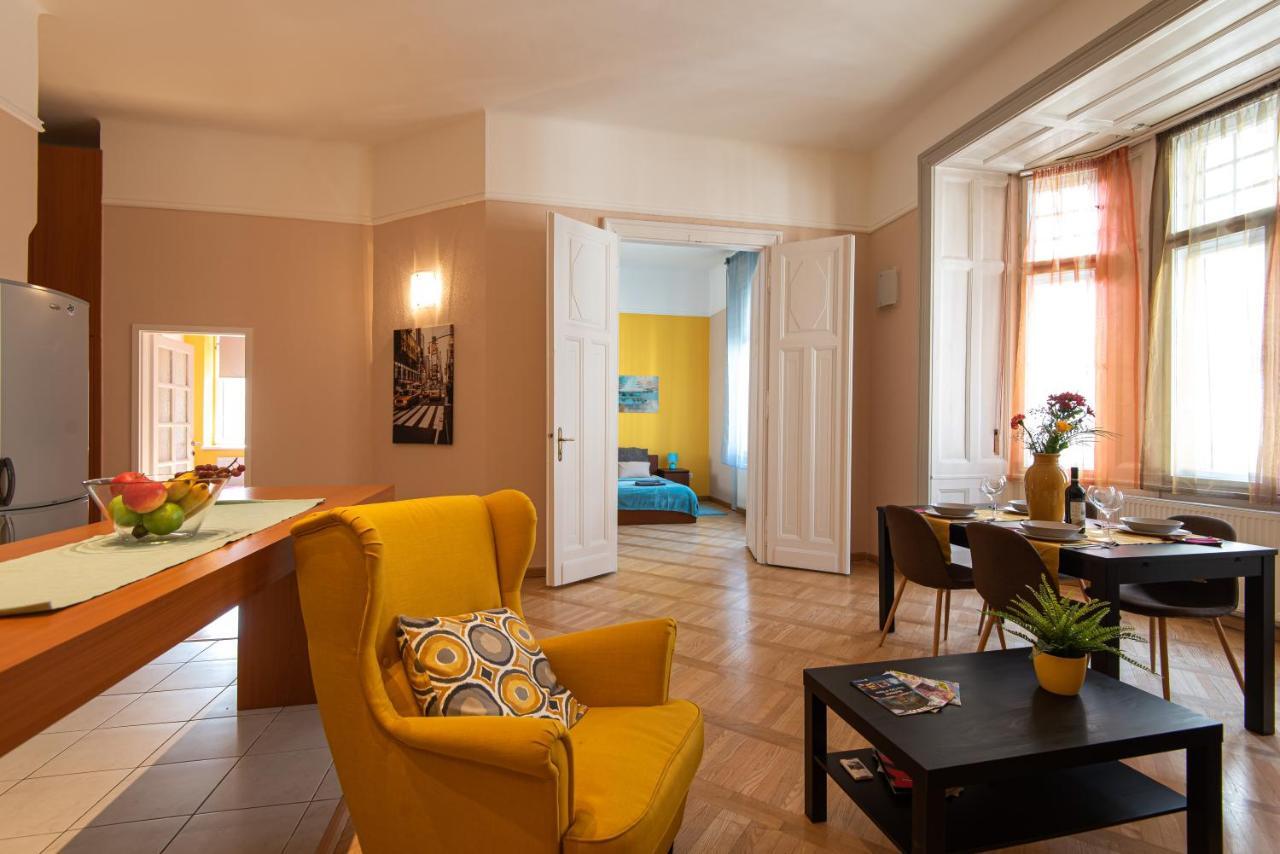 Patrik'S Budapest Center Apartment ภายนอก รูปภาพ